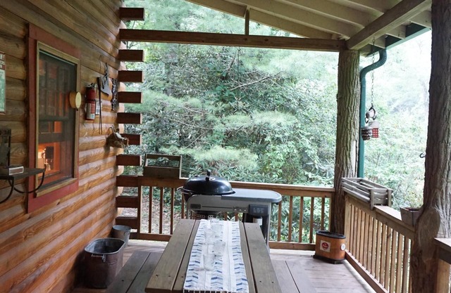 Authentic Highlands Log Cabin with Dock, Canoe + Fire Pit