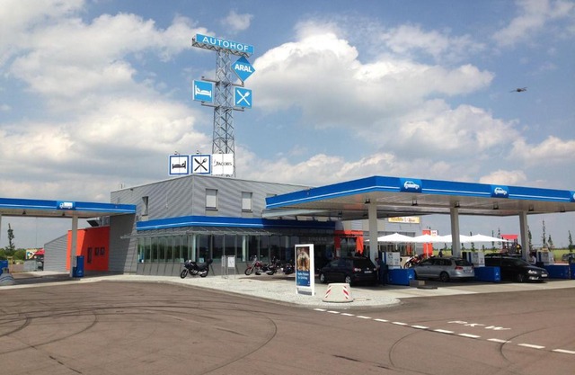 Autohof Bitterfeld