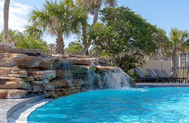 Awaiting Adventure! Painters Hill Beach, Peaceful Accomodation w/Kitchen!