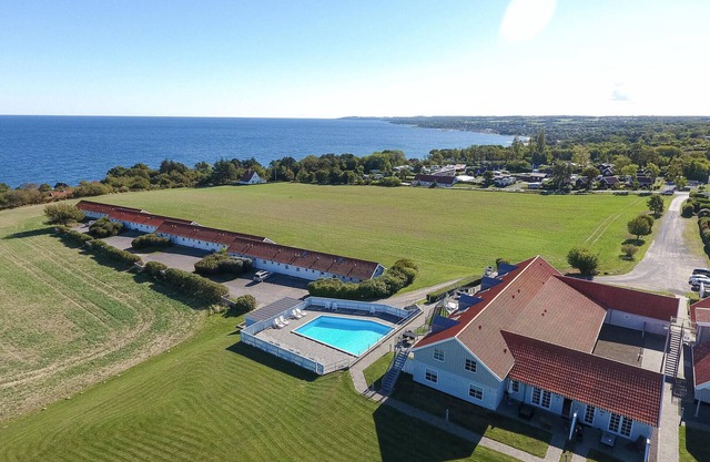 Awesome apartment in Allinge with WiFi