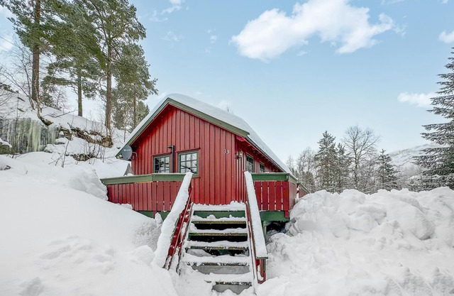 Awesome home in åseral with WiFi