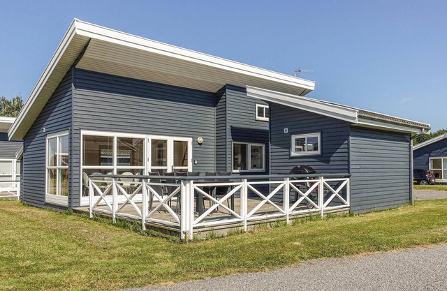 Awesome home in Gudhjem with kitchen