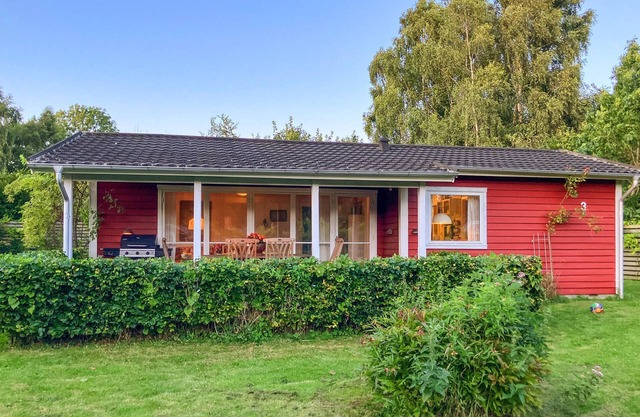 Awesome home in Højby with WiFi