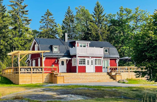 Awesome home in Ingarö with ethernet internet