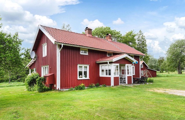 Awesome home in ölsremma with sauna