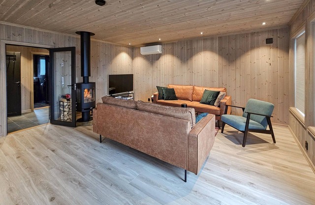 Awesome home in Rauland