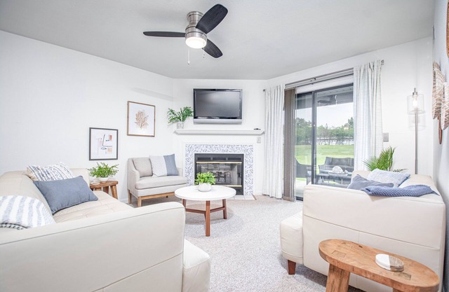 AWESOME NEWLY UPDATED IN GATED PT ROYALE. 1ST FL 2 BR 2 BA CONDO. GOLF DISCOUNT