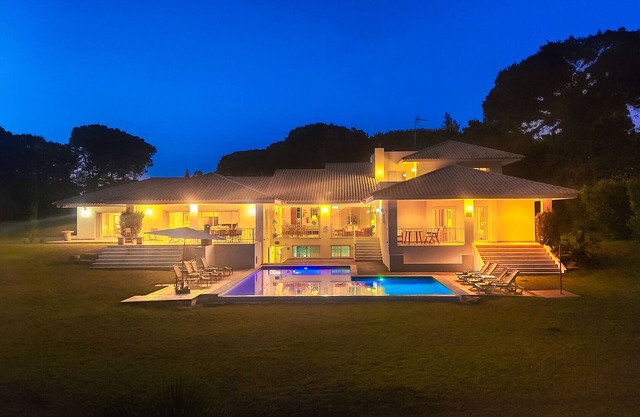 Azaleas by Check-in Portugal