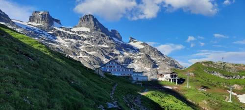 Bärghuis Jochpass - Alpine Hideaway - 2222müM