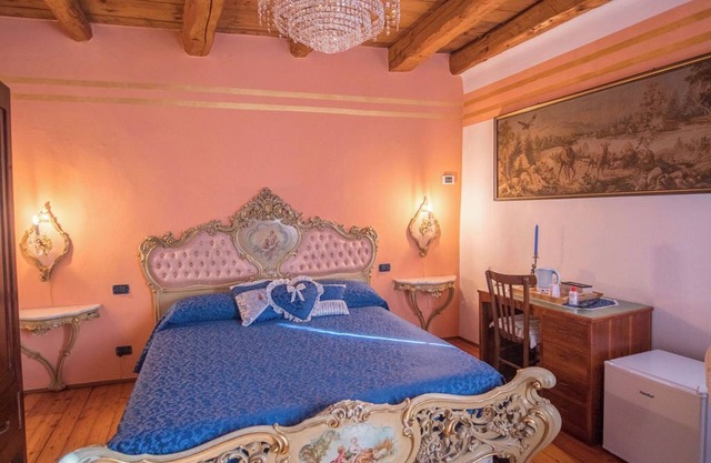 B&B Antica Villa Sophie welcoming villa from 1670 in the Dolomites