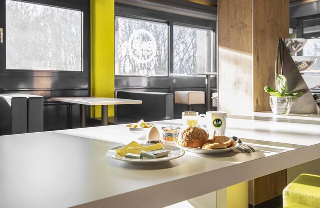 B&B HOTEL Rostock-Broderstorf