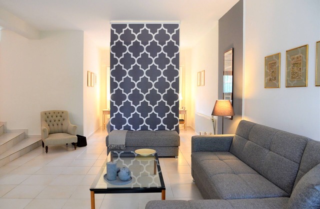 B Home in Panorama Thessaloniki