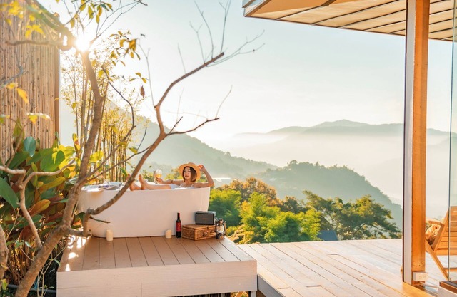 Baan La Ong Fah 2-Mon Jam