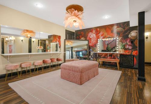 Bachelorette Retreat in Nashville