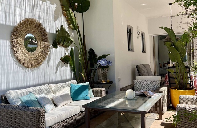 Bahari, refurbished house 100m from the beach