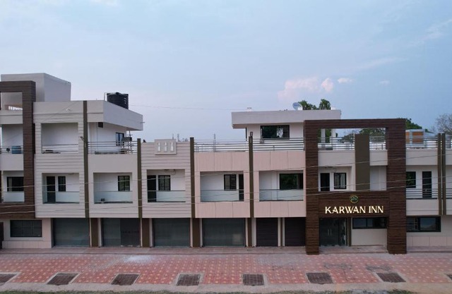Bajaj's Karwan Inn