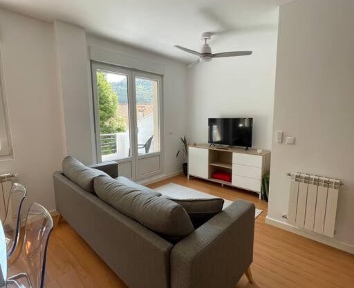 Bajo con Terraza Asón River