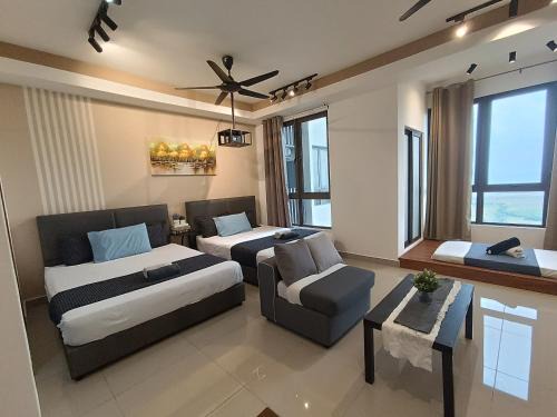 Bali Melaka SeaView WaterPark 2-5Pax 5minJonker Projector
