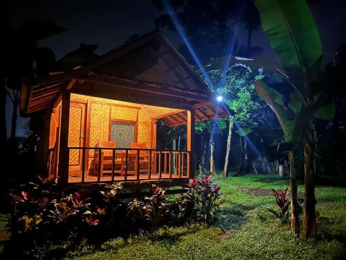 Banana Bungalows Tetebatu