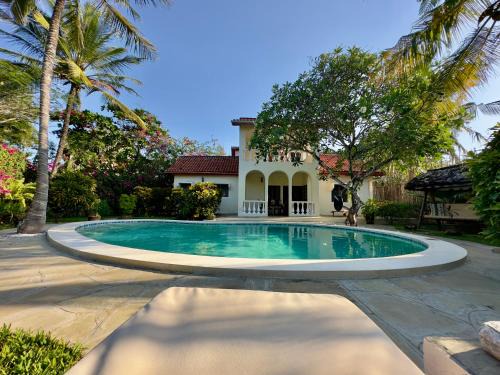 Banana Villas