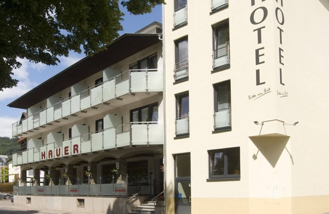 barrier-free double room shower/WC - Hotel Hauer