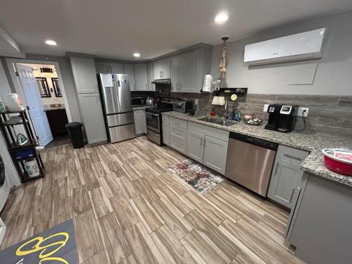 Basement Unit 2br 2ba in Barnum West Near Belmar and Sloan Lake 10 mins to Downtown