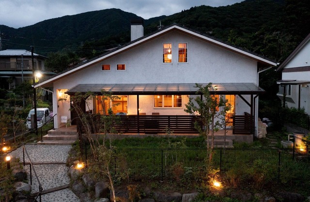 BBQ on the deck | Scandinavian interior | Maximum - Noel Hakone Sengokuhara/Ashigarashimo-gun Kanagawa
