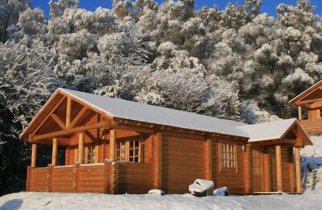 BCC Loch Ness Log Cabins