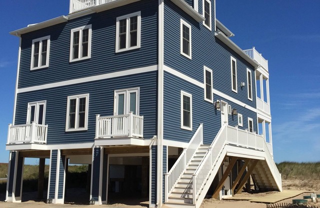 Be Right on the Beach in a Large, Gorgeous House
