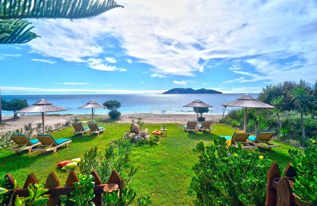 Beach front "Andriana Villa" with mini pool and spa