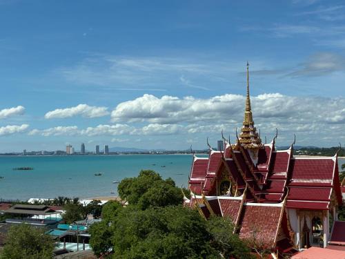 Beach Front Condo Centerviews Bangsaray Floor 6