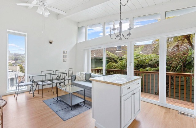 Beach home just a few steps away from Rio Del Mar Beach!