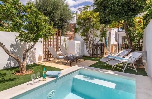 Beach House Up to 5 Guests In Sant Pere 🌴☀️