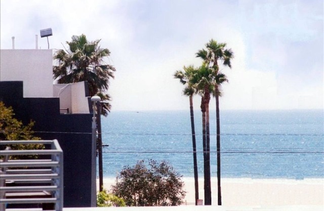 Beach House w/Home Theater! 2023 Upgrades!