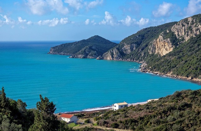 Beach House with Stunning Sea Views, on a Dream Sandy Beach, Spacious & Secluded