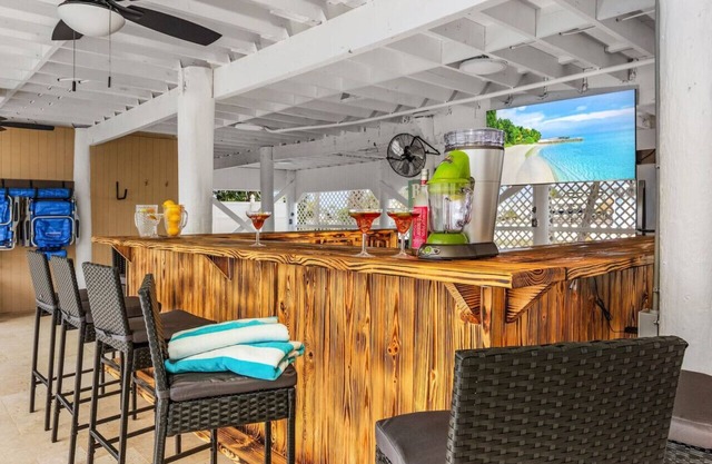 Beach, pool time & fun times @ Blue Fish Lagoon