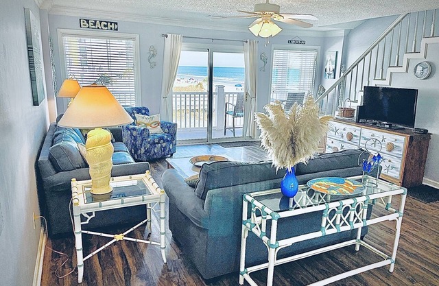 Beach Property - Private Townhome w/Balconies, 3 Bedrm 2 1/2 Bath, 2 Car Garage