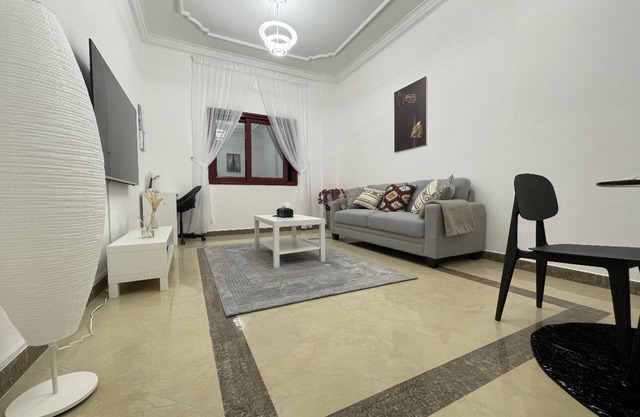 BEACH VIEW, COZY 2BR APARTMENT