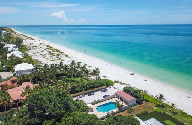BEACHFRONT 3 BEDROOM, 3 BATH HOME WITH POOL IN BOCA GRANDE, FLORIDA