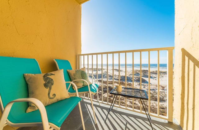 Beachfront Gulf Views! Adorable Corner Unit! Surreal Sunsets!