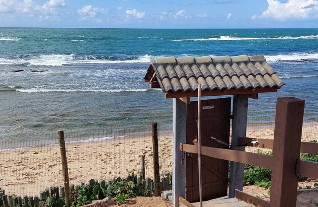 Beachfront house on the sand Recanto das Acácias 06