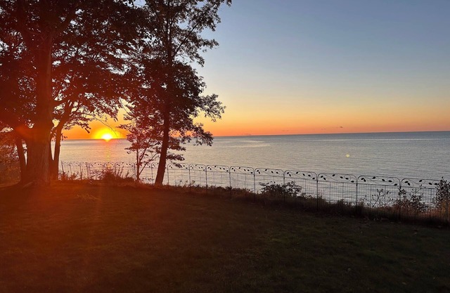 Beachfront Retreat in Wine Country w/Sunset View!