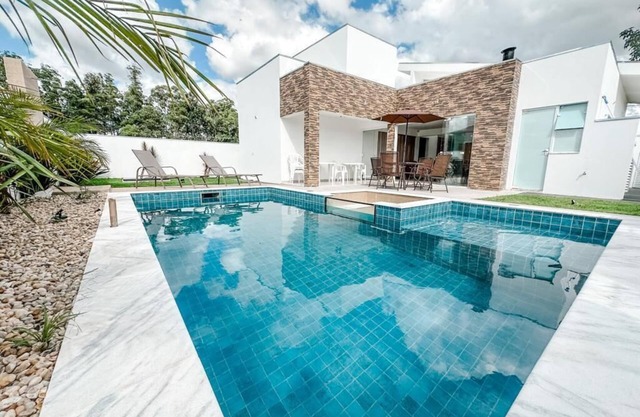 Beautiful house with pool - Santa Barbara Resort Residence