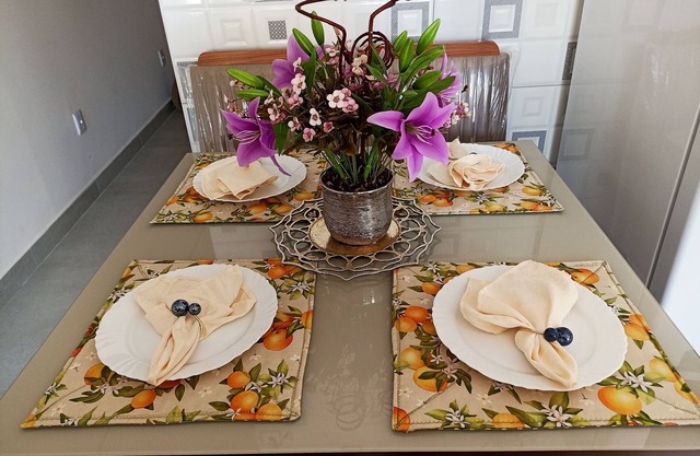 Beautiful cozy 2 bedroom house