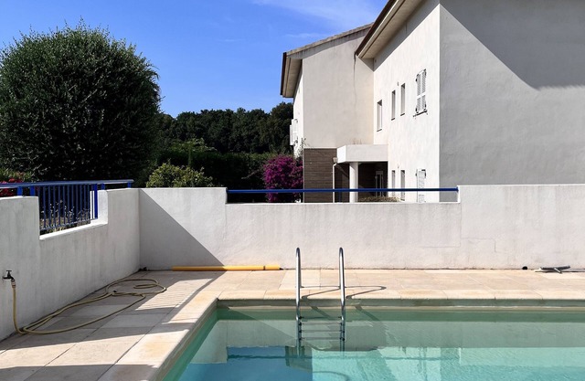 Beautiful privately furnished holiday flat