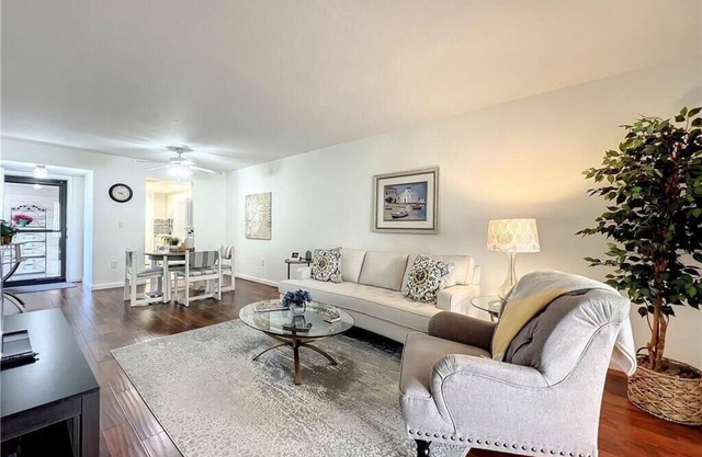 Beautiful 2 bedroom 2 bath downstairs unit in Citrus Hills Fl.