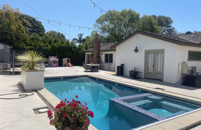 Beautiful 3-bedroom villa, luxurious & comfortable in theheart of Santa Barbara