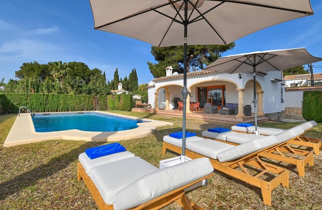 Beautiful and comfortable villa with private pool in Javea, Costa Blanca, Spain for 4 persons