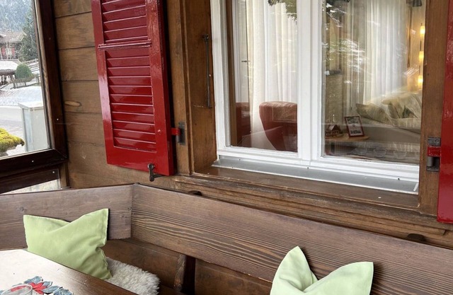 Beautiful apartment for 8 people with hot tub, WIFI, TV, balcony and pets allowed