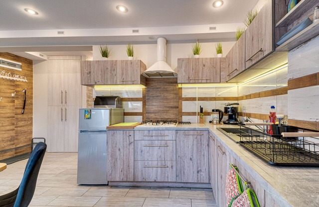 Beautiful apartment for 4 guests with WIFI, TV and parking